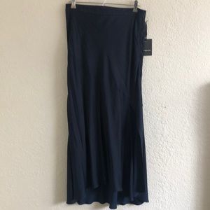 Mermaid cut skirt by TROUVE NWT